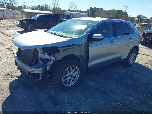 2FMPK4J90NBA52937 2022 FORD EDGE - Image 2