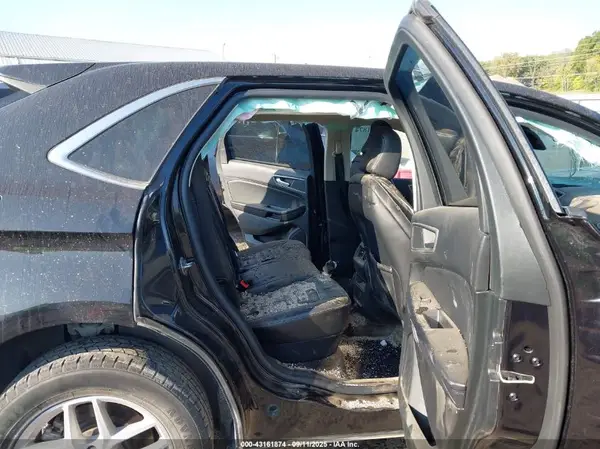 2FMPK4J90NBB05071 2022 FORD EDGE - Image 8