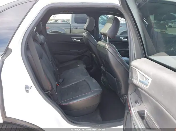 2FMPK4J90NBB07371 2022 FORD EDGE - Image 8