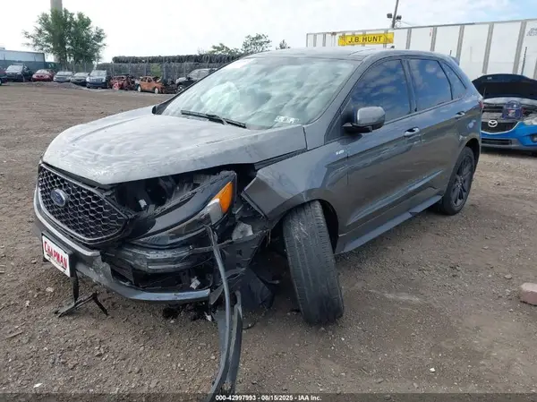 2FMPK4J90NBB09122 2022 FORD EDGE - Image 2