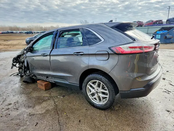 2FMPK4J90PBA21352 2023 FORD EDGE - Image 2