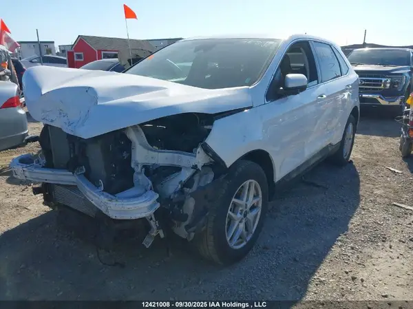 2FMPK4J90PBA28396 2023 FORD EDGE - Image 2