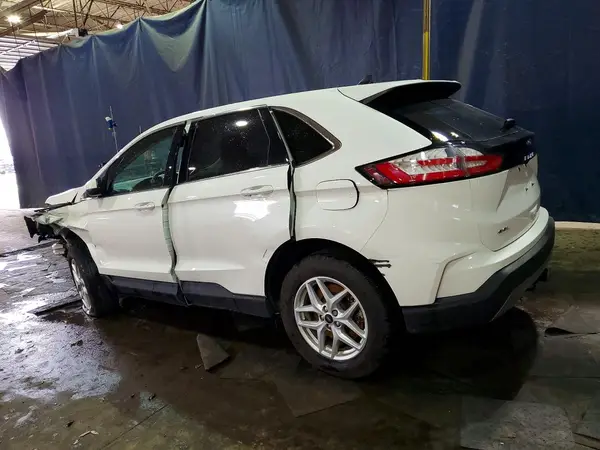 2FMPK4J90RBA10726 2024 FORD EDGE - Image 2