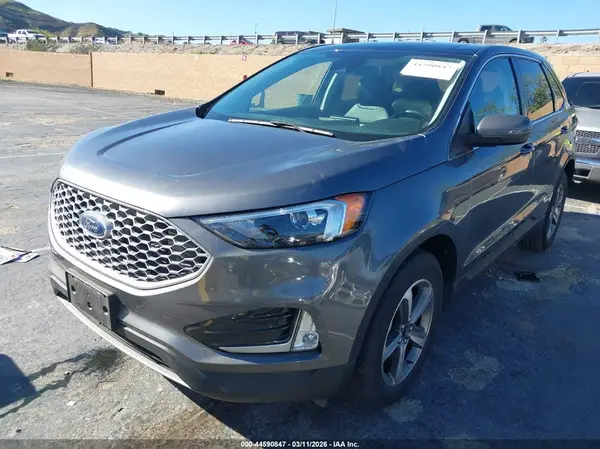 2FMPK4J90RBA18244 2024 FORD EDGE - Image 2