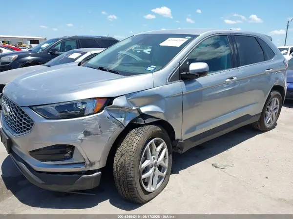 2FMPK4J90RBA77925 2024 FORD EDGE - Image 2