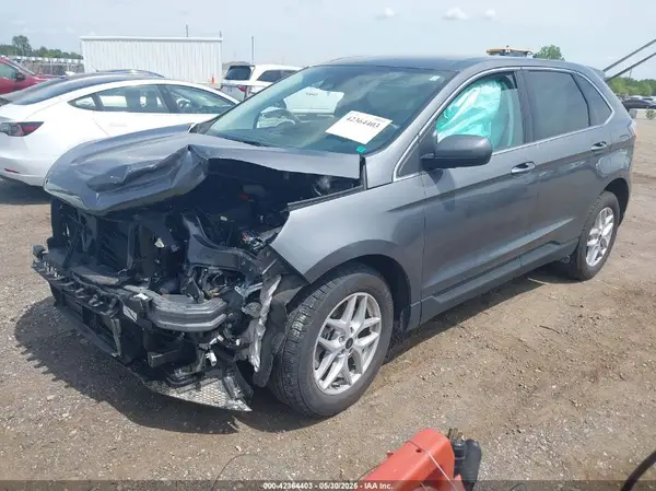 2FMPK4J90RBA83109 2024 FORD EDGE - Image 2