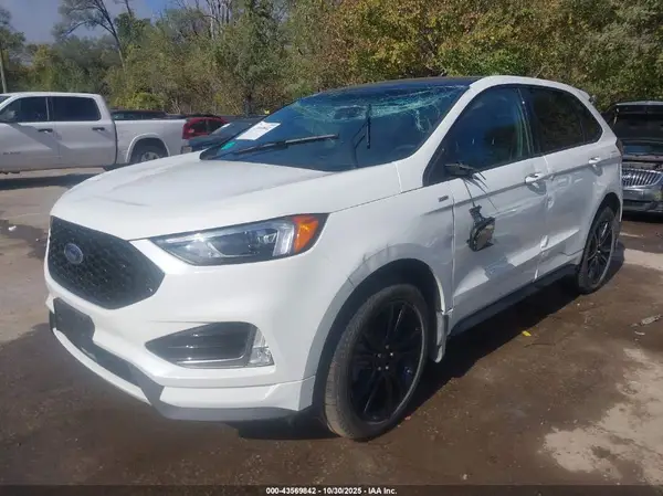 2FMPK4J90RBA86091 2024 FORD EDGE - Image 2