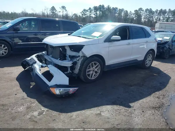 2FMPK4J90RBA88875 2024 FORD EDGE - Image 2