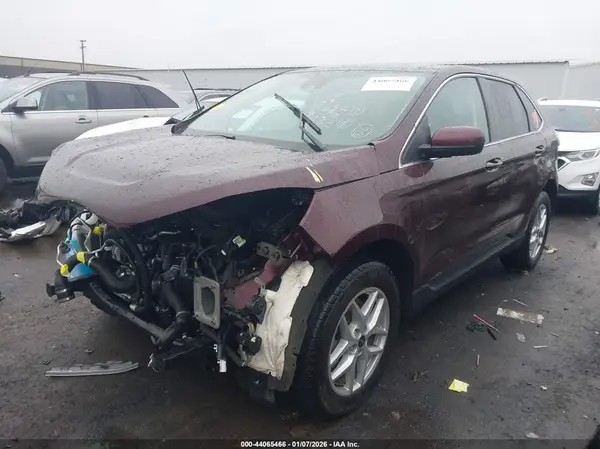 2FMPK4J90RBB07666 2024 FORD EDGE - Image 2