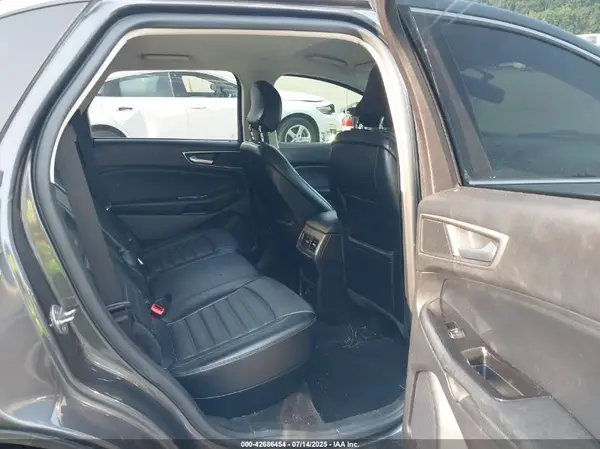 2FMPK4J91GBB13215 2016 FORD EDGE - Image 8