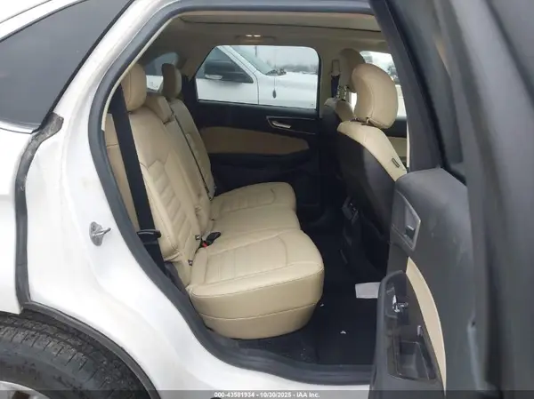 2FMPK4J91HBB67700 2017 FORD EDGE - Image 8