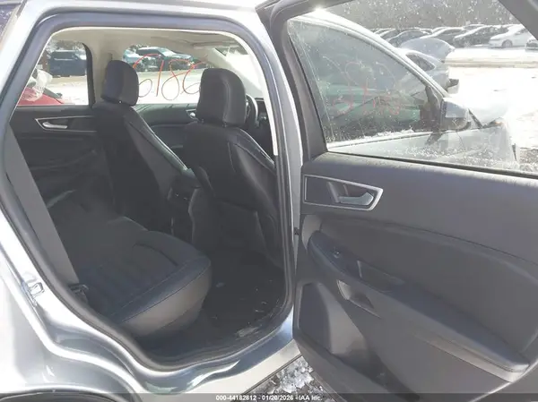 2FMPK4J91MBA56686 2021 FORD EDGE - Image 8