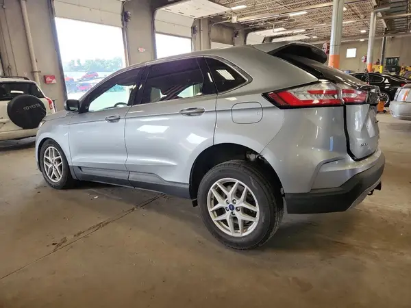 2FMPK4J91NBA00281 2022 FORD EDGE - Image 2