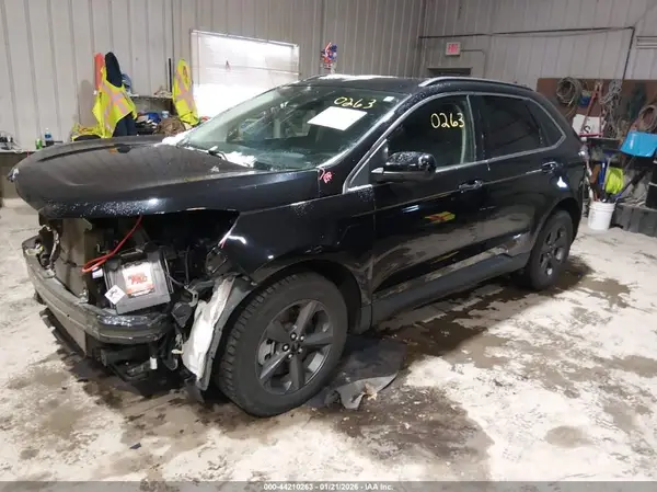 2FMPK4J91NBA02774 2022 FORD EDGE - Image 2