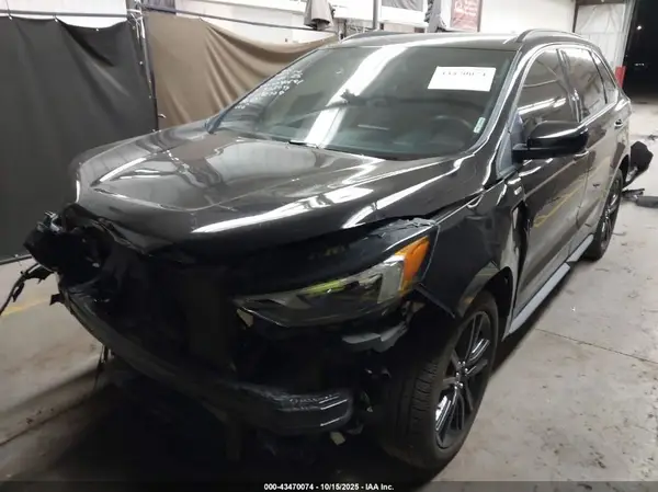 2FMPK4J91NBA22779 2022 FORD EDGE - Image 2