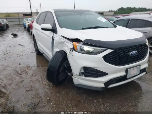 2FMPK4J91NBB16872 2022 FORD EDGE - Image 1