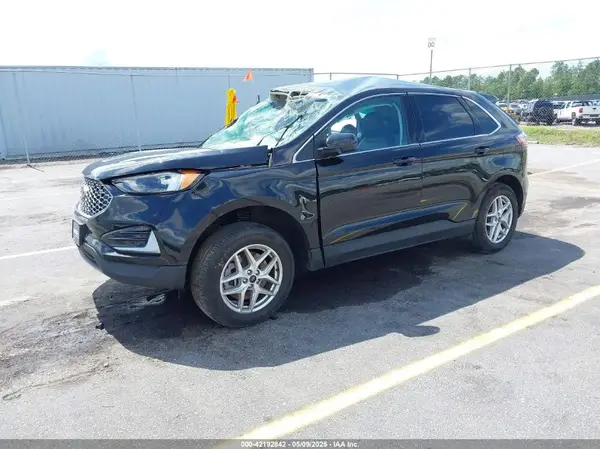 2FMPK4J91PBA30464 2023 FORD EDGE - Image 2
