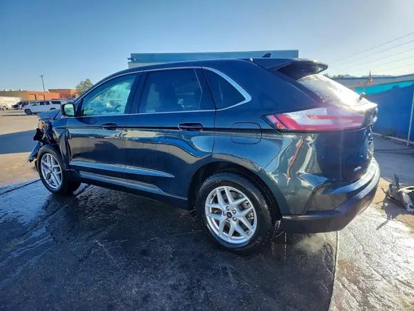 2FMPK4J91RBB00886 2024 FORD EDGE - Image 2