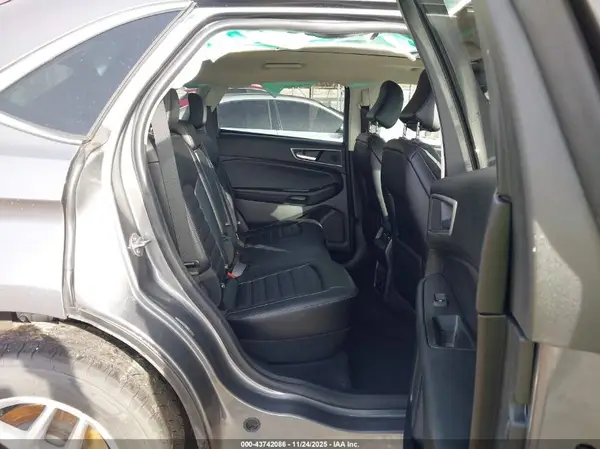 2FMPK4J91RBB22435 2024 FORD EDGE - Image 8