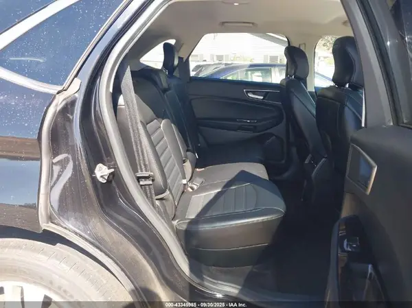 2FMPK4J92GBC61986 2016 FORD EDGE - Image 8
