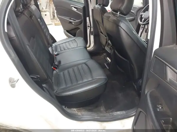 2FMPK4J92HBC06956 2017 FORD EDGE - Image 8