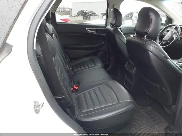 2FMPK4J92HBC30707 2017 FORD EDGE - Image 8