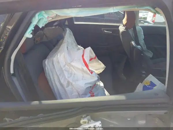 2FMPK4J92JBC03836 2018 FORD EDGE - Image 8