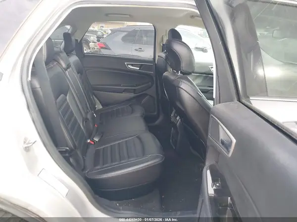 2FMPK4J92KBB63324 2019 FORD EDGE - Image 8