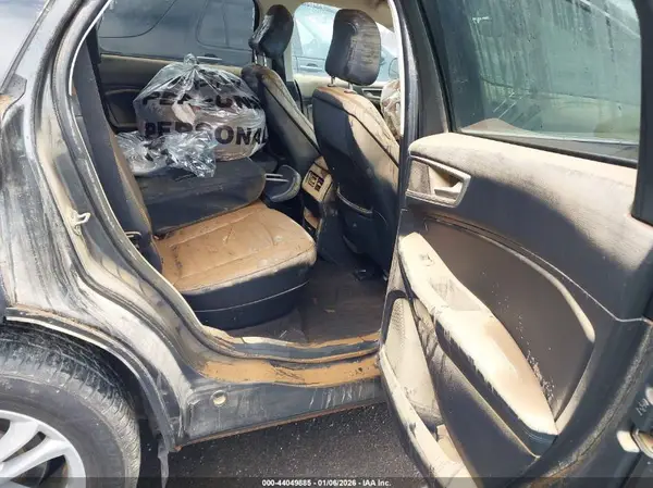 2FMPK4J92LBB16716 2020 FORD EDGE - Image 8