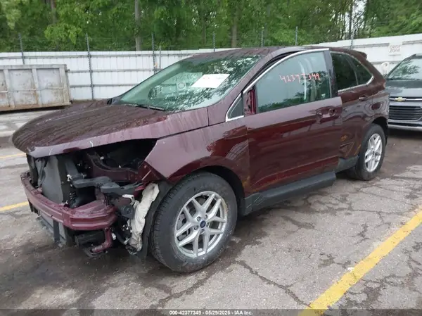 2FMPK4J92MBA25057 2021 FORD EDGE - Image 2