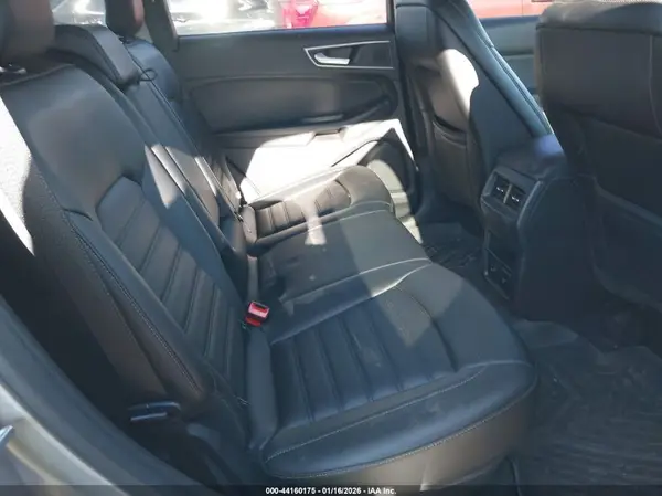 2FMPK4J92NBA14755 2022 FORD EDGE - Image 8