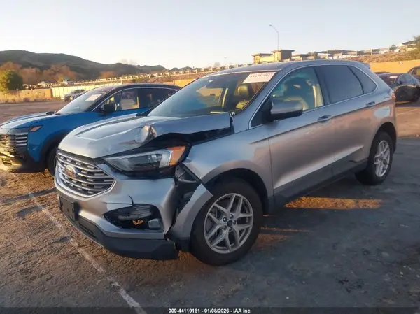 2FMPK4J92NBA53961 2022 FORD EDGE - Image 2