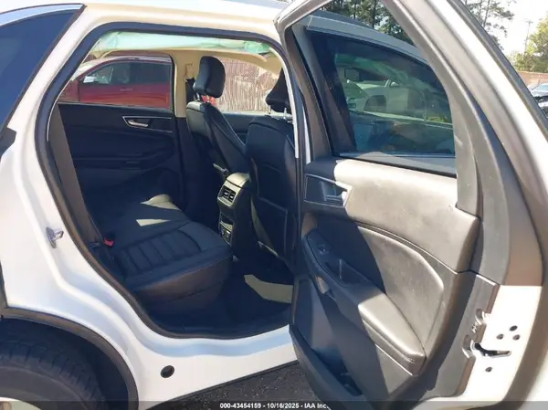 2FMPK4J92NBA82683 2022 FORD EDGE - Image 8