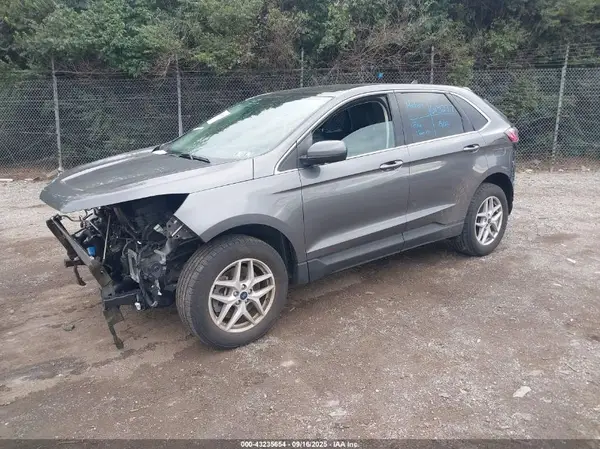 2FMPK4J92NBB13303 2022 FORD EDGE - Image 2
