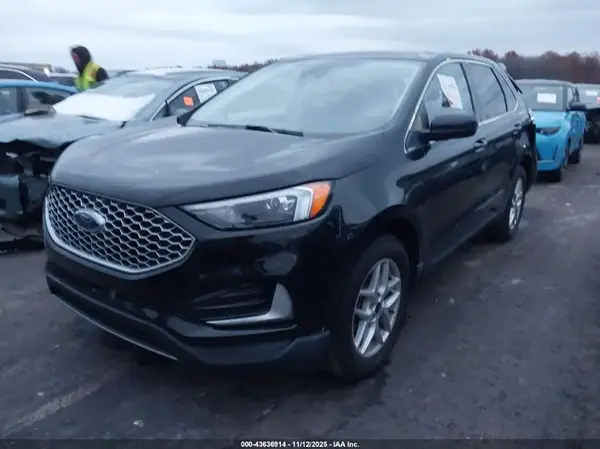 2FMPK4J92PBA02169 2023 FORD EDGE - Image 2