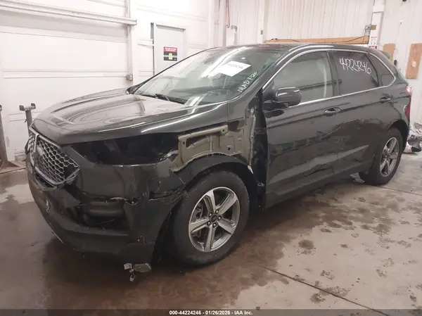 2FMPK4J92PBA13849 2023 FORD EDGE - Image 2