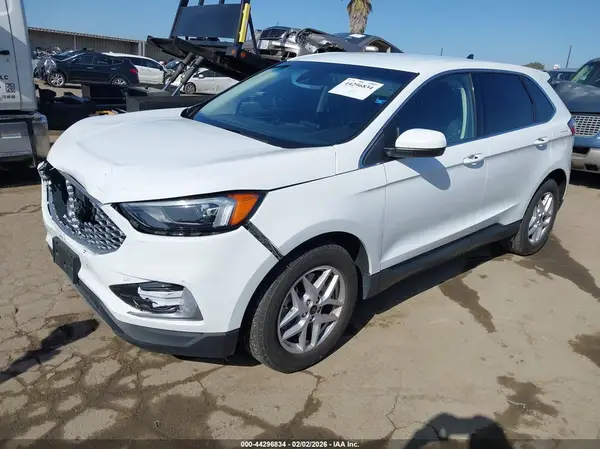 2FMPK4J92PBA20879 2023 FORD EDGE - Image 2