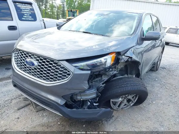 2FMPK4J92PBA24639 2023 FORD EDGE - Image 2