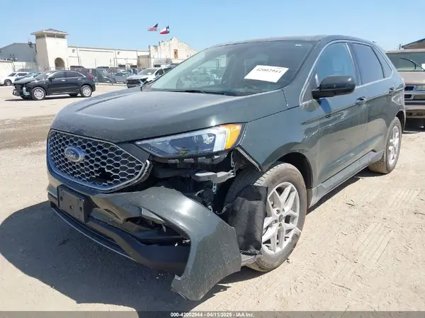 2FMPK4J92PBA38783 2023 FORD EDGE - Image 2