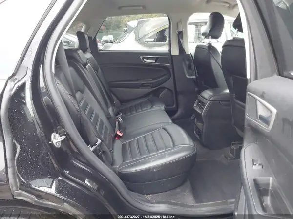 2FMPK4J92RBA17807 2024 FORD EDGE - Image 8