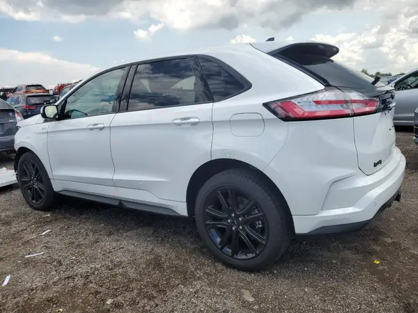 2FMPK4J92RBA33439 2024 FORD EDGE - Image 2