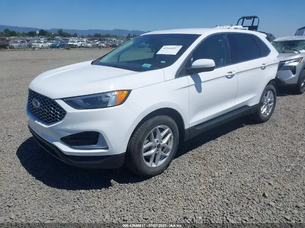 2FMPK4J92RBA36101 2024 FORD EDGE - Image 2