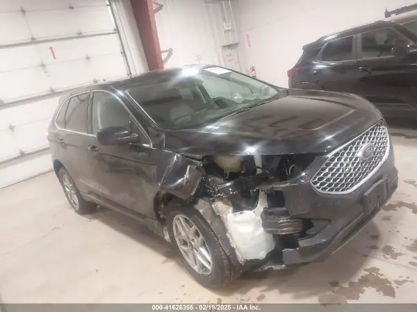 2FMPK4J92RBA46868 2024 FORD EDGE - Image 1
