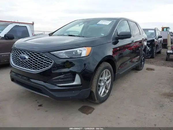2FMPK4J92RBA50399 2024 FORD EDGE - Image 2