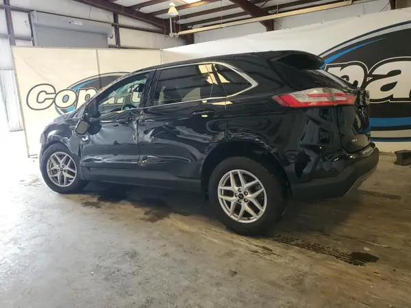 2FMPK4J92RBA70913 2024 FORD EDGE - Image 2