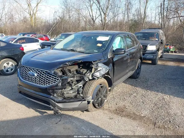 2FMPK4J92RBA86724 2024 FORD EDGE - Image 2