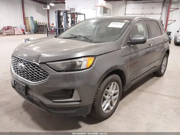 2FMPK4J92RBB02016 2024 FORD EDGE - Image 2