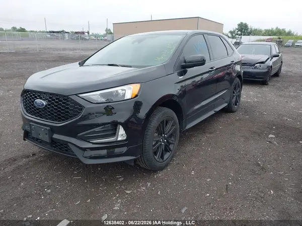 2FMPK4J92RBB10889 2024 FORD EDGE - Image 2