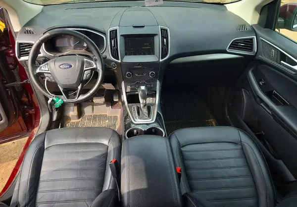 2017 FORD EDGE auction photo 8