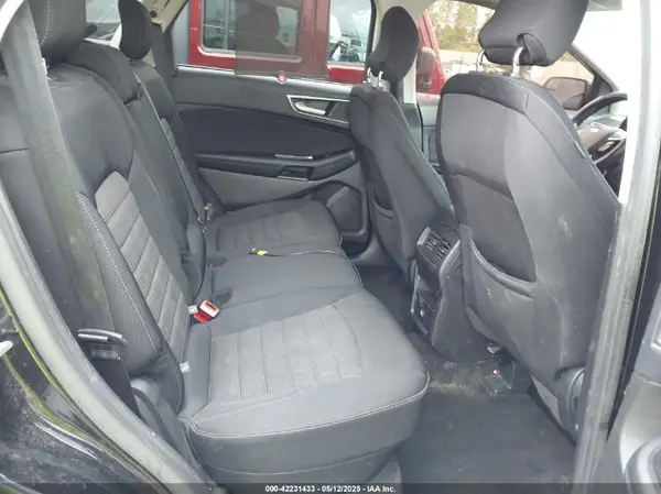 2FMPK4J93HBC27797 2017 FORD EDGE - Image 8
